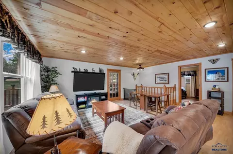 Living - 6812 Eastridge Rd, Black Hawk, SD 57718 photo 1 of 4