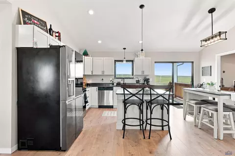 Kitchen - 21888 Antelope Creek Rd, Box Elder, SD 57719 photo 2 of 4