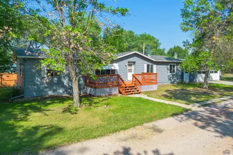 4966 Albert Ln, Rapid City, SD 57703