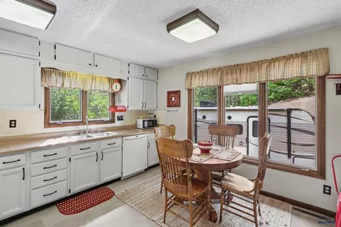 Kitchen - 907 Fouse St, Keystone, SD 57751 photo 1 of 6