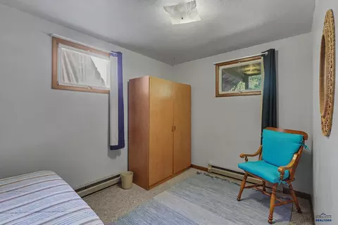 Bedroom - 907 Fouse St, Keystone, SD 57751 photo 6 of 7