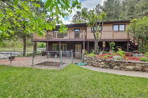 Exterior - 907 Fouse St, Keystone, SD 57751 photo 2 of 8
