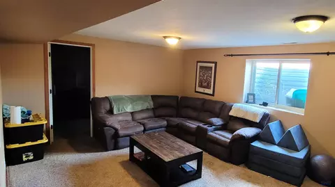 108 Maxwell Dr, Box Elder, SD 57719 photo 7