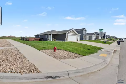 Exterior - 400 Henry Potter Rd, Box Elder, SD 57719 photo 3 of 8