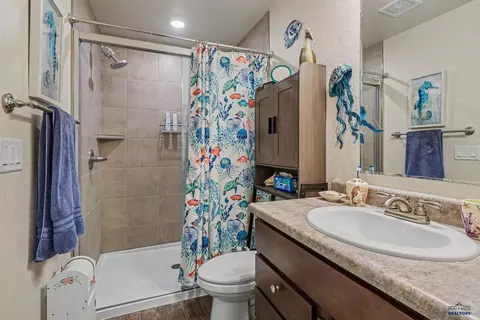 Bath - 400 Henry Potter Rd, Box Elder, SD 57719 photo 2 of 3
