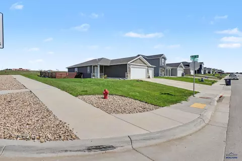 400 Henry Potter Rd, Box Elder, SD 57719 photo 4