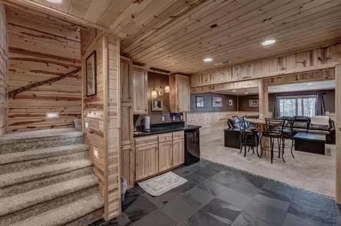 Entry Way - 21172 High Ridge Trl, Lead, SD 57754 photo 5 of 5