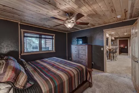 Bedroom - 21172 High Ridge Trl, Lead, SD 57754 photo 8 of 10
