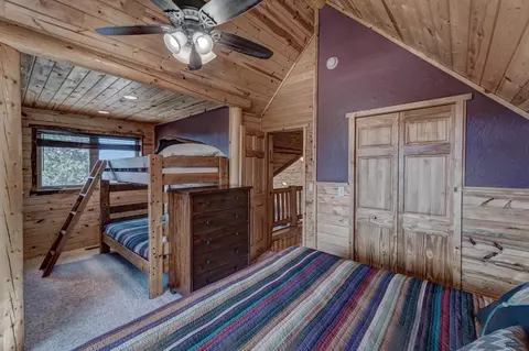 Bedroom - 21172 High Ridge Trl, Lead, SD 57754 photo 4 of 10