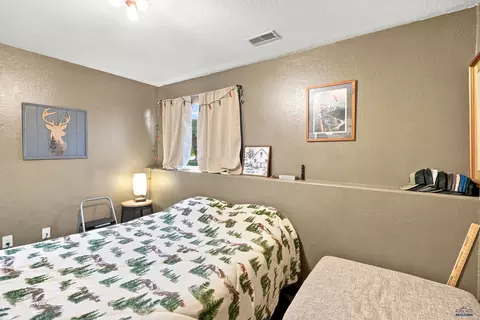 Bedroom - 2611 Meadows Dr, Sturgis, SD 57785 photo 8 of 10
