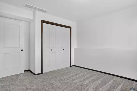 Bedroom - 6712 Cambridge Ct, Summerset, SD 57718 photo 5 of 5