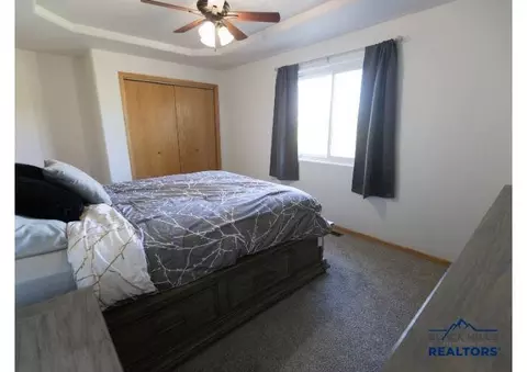 Bedroom - 752 Bear Tooth Ct, Box Elder, SD 57719 photo 2 of 6