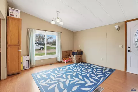 610 Hustead St, Wall, SD 57790 photo 14