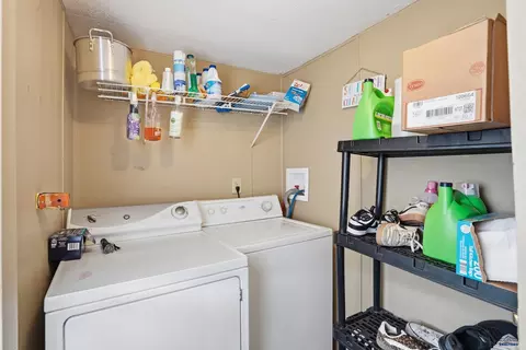 610 Hustead St, Wall, SD 57790 photo 22