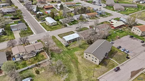 610 Hustead St, Wall, SD 57790 photo 31
