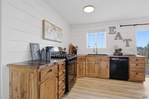 Kitchen - 520 Swallow Dr, Box Elder, SD 57719 photo 1 of 2