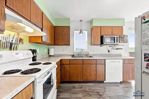 Kitchen - 6212 Northdale Dr, Black Hawk, SD 57718 photo 1 of 3