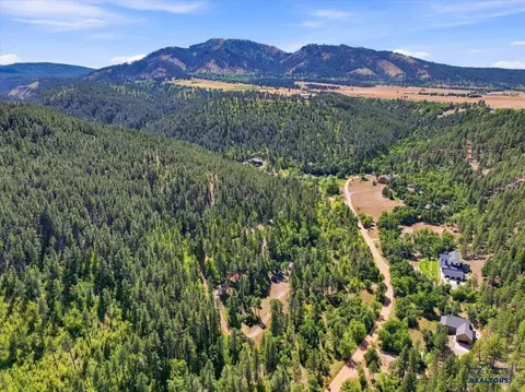 View/Area - 20060 Higgins Gulch Rd, Spearfish, SD 57783 photo 4 of 6