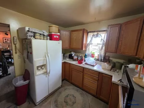 Kitchen - 211 Gordon, Custer, SD 57730 photo 1 of 1