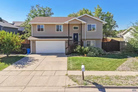 119 Adonia Ln, Rapid City, SD 57701