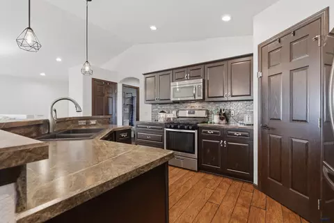 Kitchen - 826 Dirk Ct, Box Elder, SD 57719 photo 3 of 5