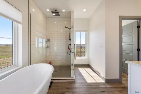 Bath - 15536 Hidden Bluff Ct, Box Elder, SD 57719 photo 2 of 5