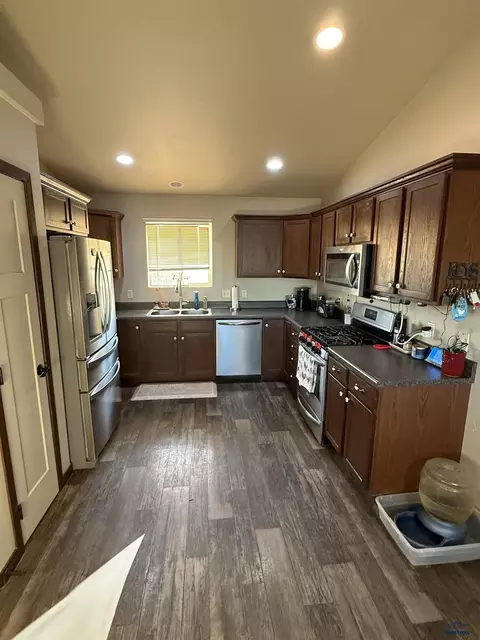 Kitchen - 15019 Mariah Ln, Box Elder, SD 57719 photo 1 of 2