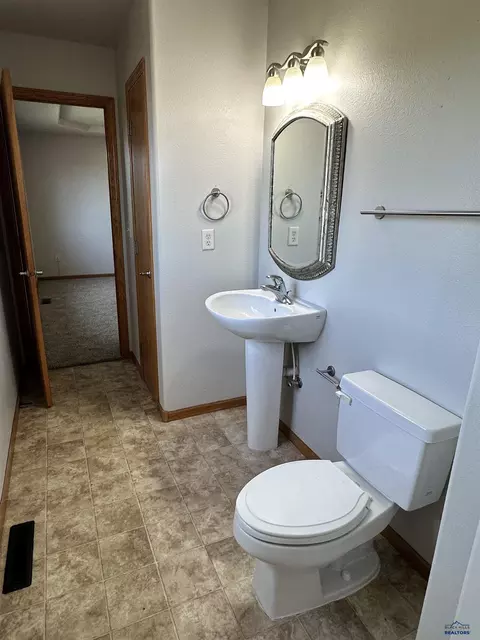 Bath - 7170 Brighton, Summerset, SD 57718 photo 1 of 2