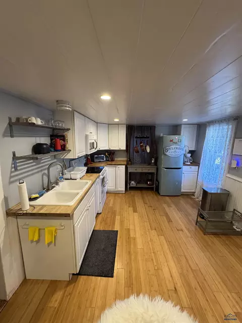 Kitchen - 121 Stone St, Lead, SD 57754 photo 2 of 3