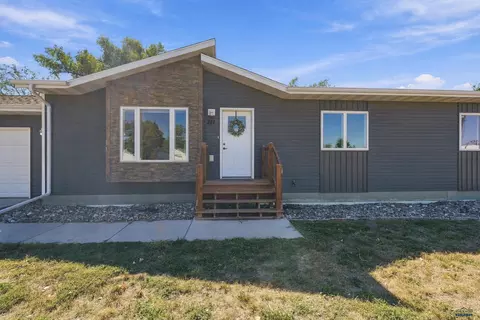 Exterior - 311 4th Ave, Wall, SD 57790 photo 2 of 9