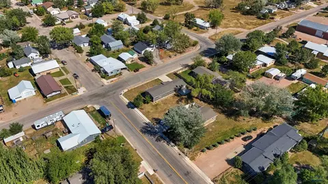 View/Area - 311 4th Ave, Wall, SD 57790 photo 5 of 7