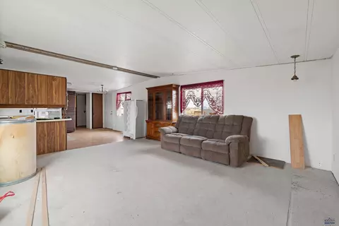 15122 225th, Box Elder, SD 57719 photo 4