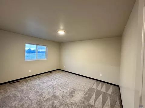 Bedroom - 1026 Driver Cir, Wall, SD 57790 photo 1 of 2