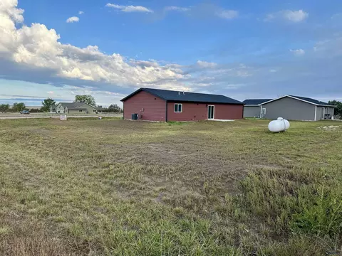Exterior - 1026 Driver Cir, Wall, SD 57790 photo 2 of 2