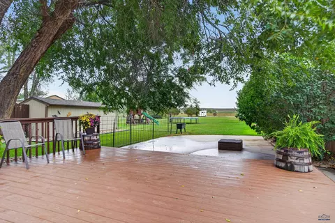 Exterior - 72 Fairgrounds Pl, Hermosa, SD 57744 photo 2 of 8