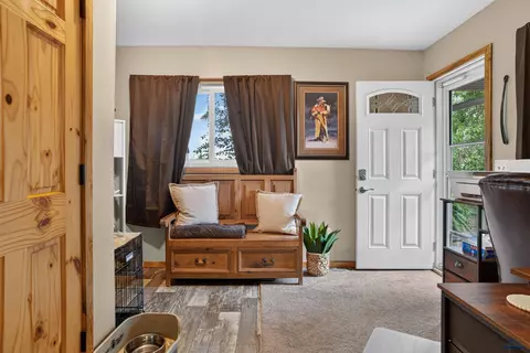 Entry Way - 72 Fairgrounds Pl, Hermosa, SD 57744 photo 1 of 1