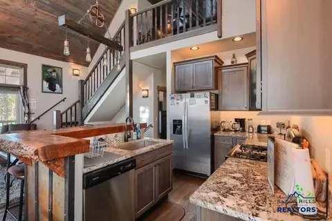 Kitchen - 21140 Last Chance Trl, Lead, SD 57754 photo 2 of 2