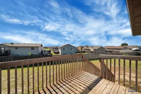 Exterior - 483 Sovereignty Ln, Box Elder, SD 57719 photo 2 of 4