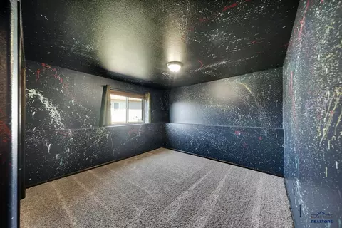 Bedroom - 483 Sovereignty Ln, Box Elder, SD 57719 photo 7 of 8
