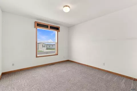 983 Bennington Dr, Box Elder, SD 57719 photo 14
