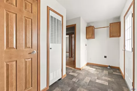 983 Bennington Dr, Box Elder, SD 57719 photo 27