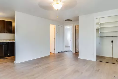 Living - 230 E Jackson St, Rapid City, SD 57701 photo 7 of 8