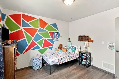 Bedroom - 432 Yelner Dr, Box Elder, SD 57719 photo 4 of 6