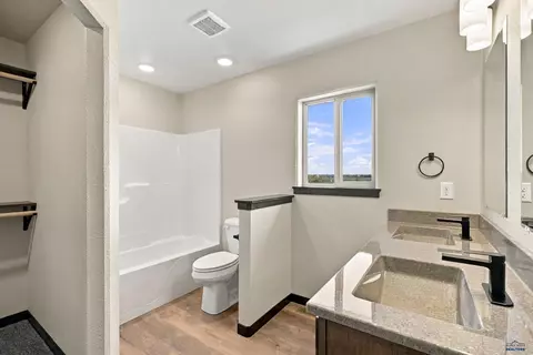 Bath - 620 Bull Run Dr, Box Elder, SD 57719 photo 2 of 3