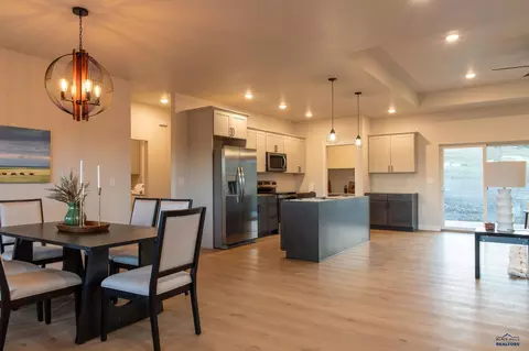 Dining - 133 Stone Hill Dr, Custer, SD 57730 photo 1 of 2