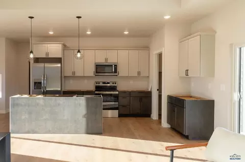 Kitchen - 133 Stone Hill Dr, Custer, SD 57730 photo 1 of 4