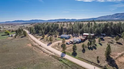 View/Area - 25755 Dewey Rd, Edgemont, SD 57735 photo 4 of 6