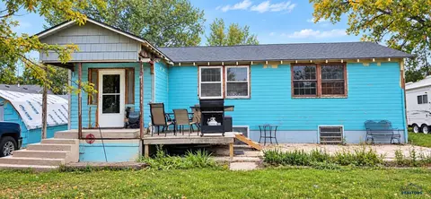 2433 Plateau Ln, Rapid City, SD 57703