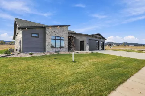 Exterior - 1565 Blue Sage Rd, Spearfish, SD 57783 photo 2 of 5