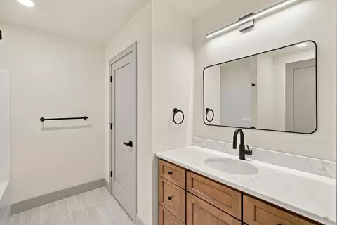 Bath - 1565 Blue Sage Rd, Spearfish, SD 57783 photo 4 of 4